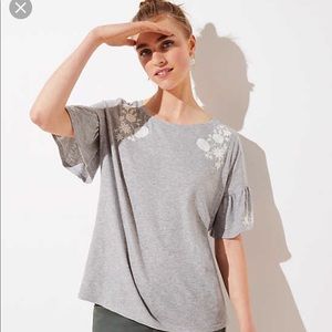 LOFT FLORAL EMBROIDERED BELL CUFF TEE